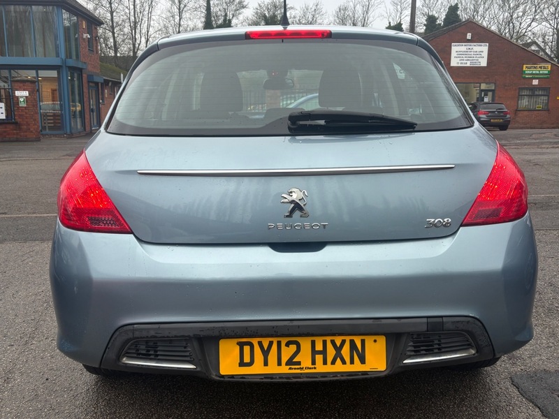 Used Peugeot 308 2012 for sale - 76934951: Photo 15