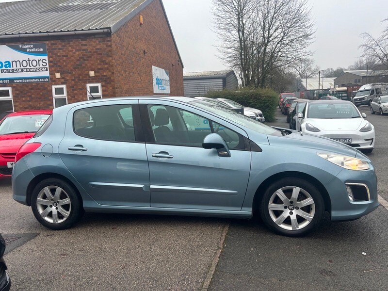 Used Peugeot 308 2012 for sale - 76934951: Photo 17