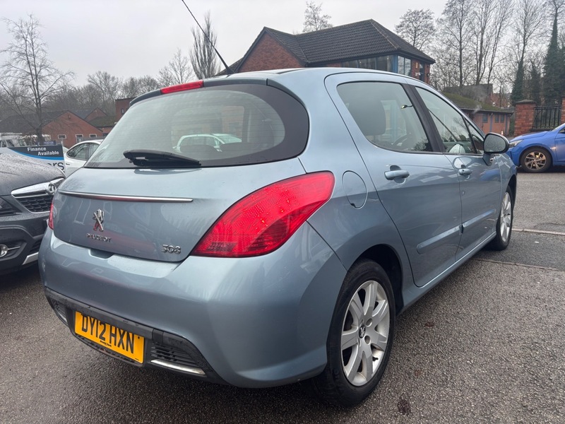 Used Peugeot 308 2012 for sale - 76934951: Photo 2