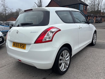 Used Suzuki Swift 2015 for sale - 77779498: Photo
