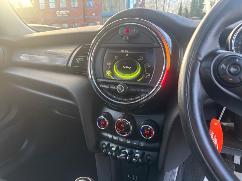 Used MINI Hatch 2015 for sale - 76924111: Photo 12