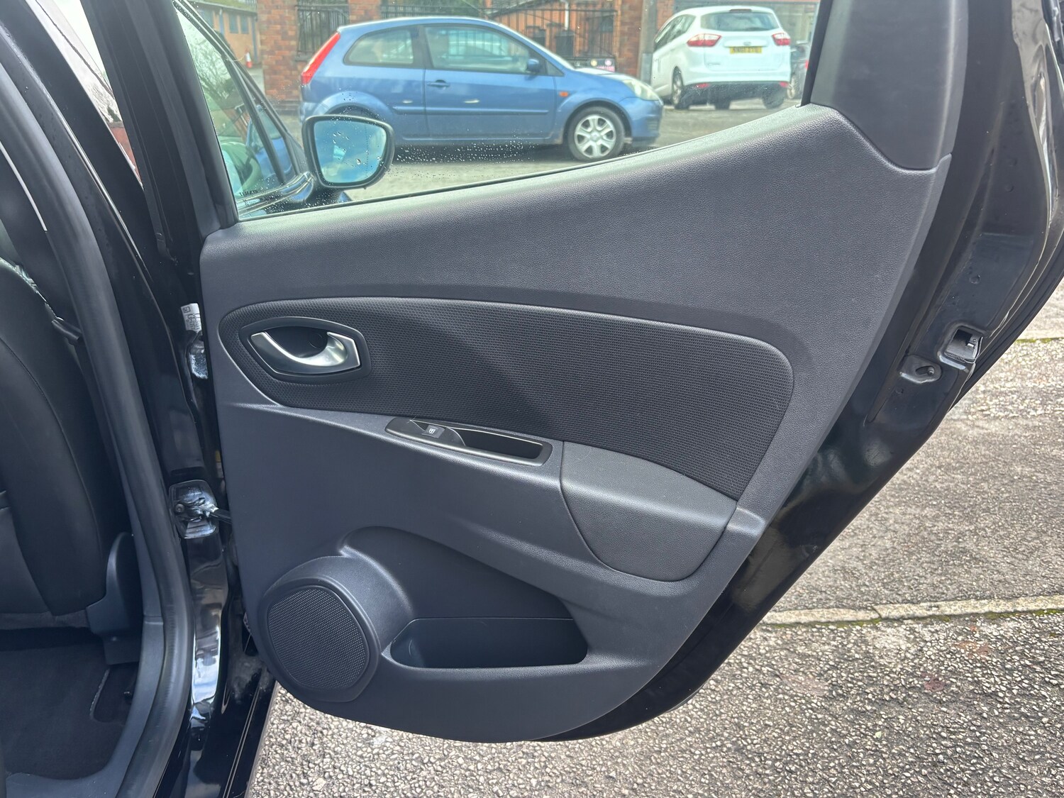 Used Renault Clio for sale - 78177251: Photo 10