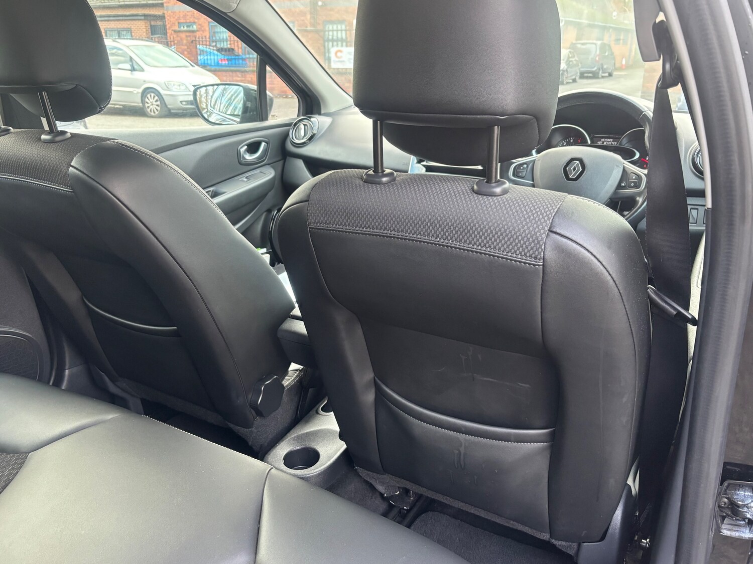 Used Renault Clio for sale - 78177251: Photo 9