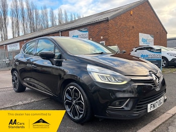 Used Renault Clio 2017 for sale - 77014682: Photo
