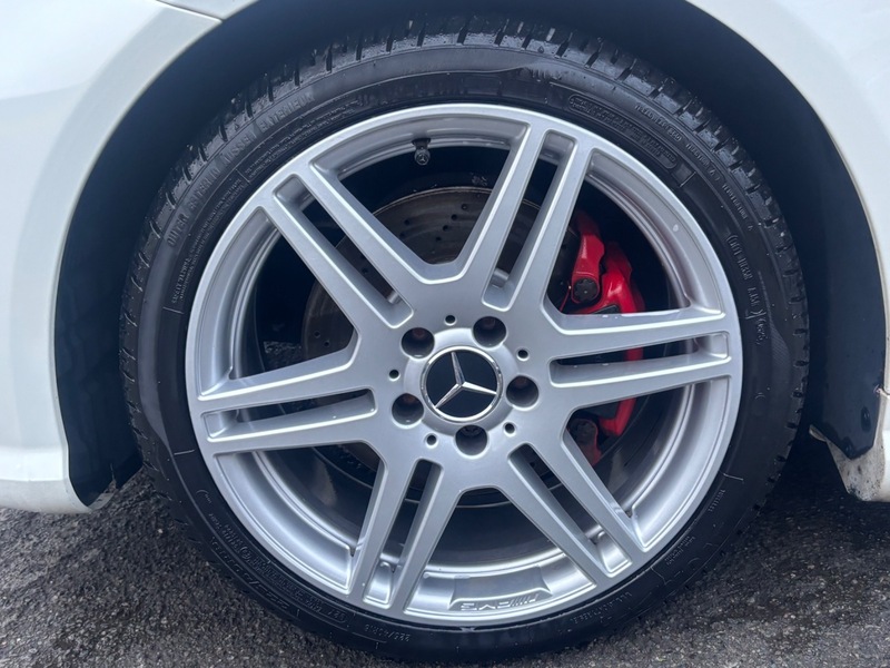 Used Mercedes-Benz E Class 2010 for sale - 77328873: Photo 12