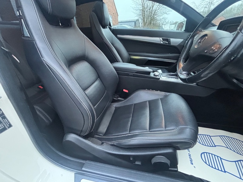 Used Mercedes-Benz E Class 2010 for sale - 77328873: Photo 26