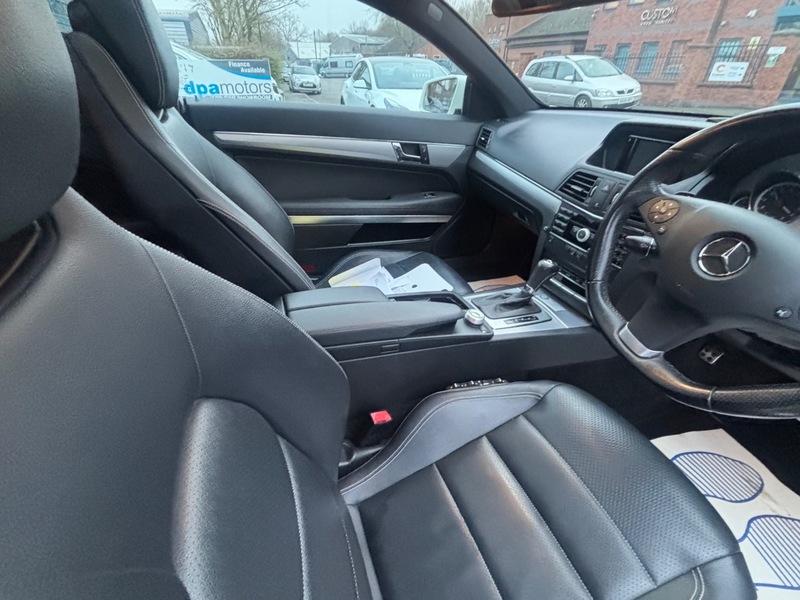 Used Mercedes-Benz E Class 2010 for sale - 77328873: Photo 28