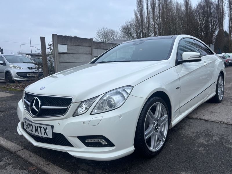 Used Mercedes-Benz E Class 2010 for sale - 77328873: Photo 3