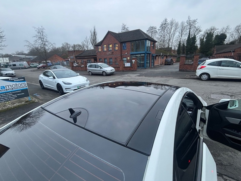 Used Mercedes-Benz E Class 2010 for sale - 77328873: Photo 33