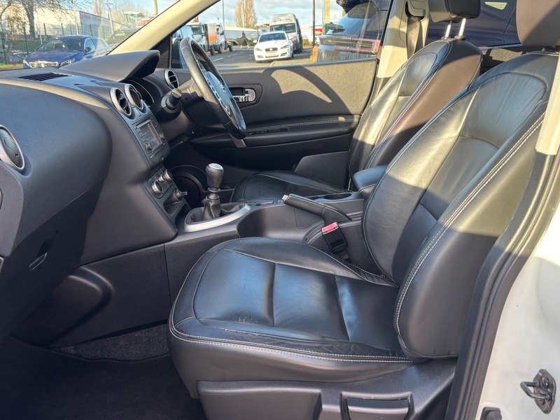 Used Nissan Qashqai 2013 for sale - 76725258: Photo 16