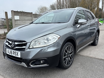 Used Suzuki SX4 2016 for sale - 77927521: Photo