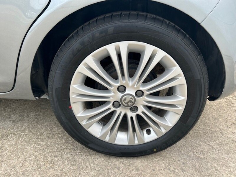 Used Vauxhall Corsa 2013 for sale - 78004013: Photo 19