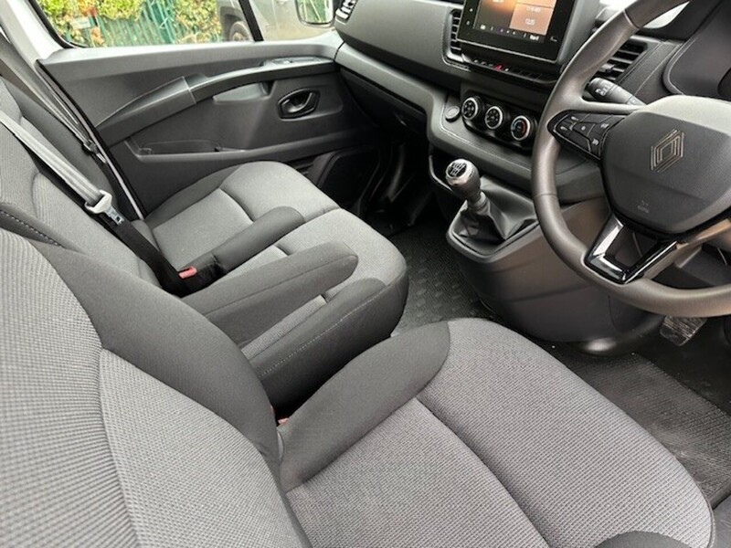 Used Renault Trafic 2024 for sale - 76256864: Photo 15