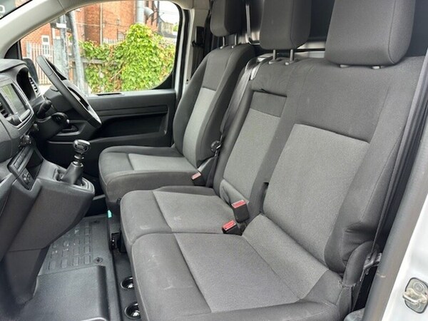 Used Vauxhall Vivaro 2023 for sale - 75135865: Photo 16