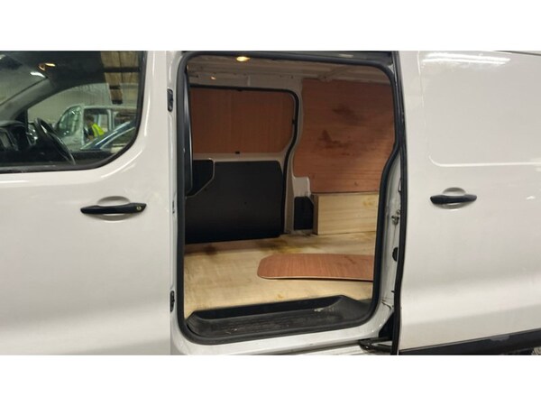 Used Vauxhall Vivaro 2022 for sale - 75662406: Photo 18