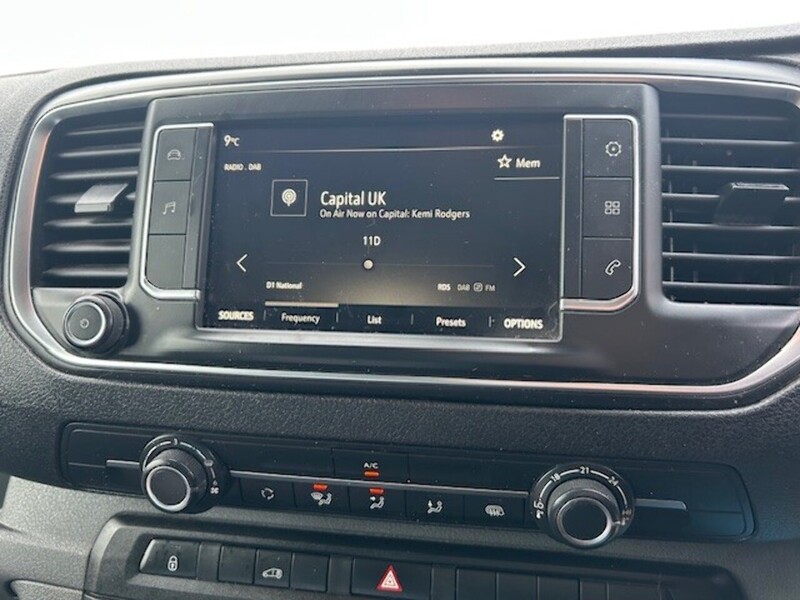 Used Vauxhall Vivaro 2020 for sale - 77264013: Photo 12