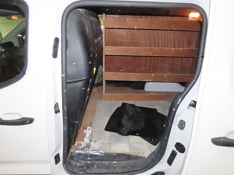 Used Peugeot Partner 2020 for sale - 76323823: Photo 18