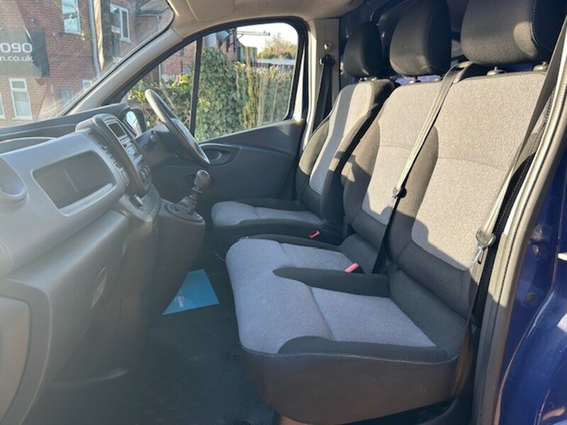 Used Vauxhall Vivaro 2016 for sale - 77172738: Photo 15