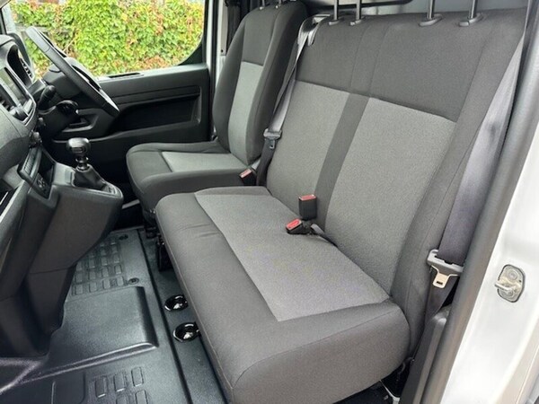 Used Vauxhall Vivaro 2023 for sale - 75135868: Photo 15