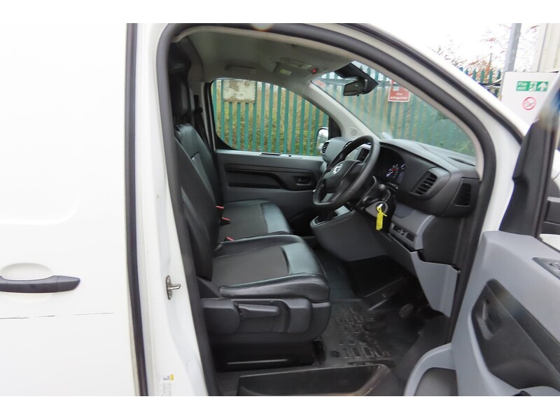 Used Vauxhall Vivaro 2020 for sale - 77379158: Photo 8