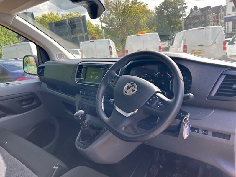 Used Vauxhall Vivaro 2022 for sale - 77452606: Photo 11