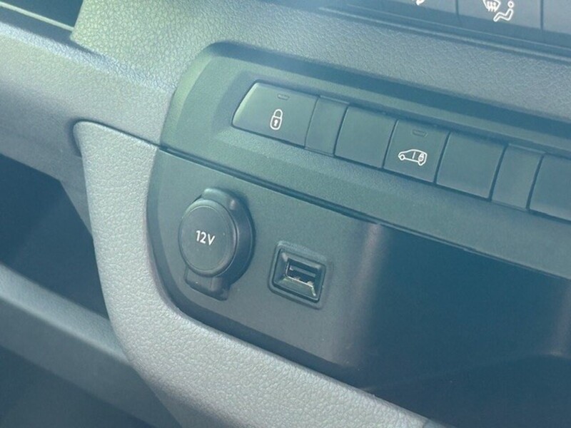 Used Vauxhall Vivaro 2022 for sale - 77452606: Photo 16