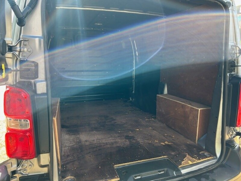 Used Vauxhall Vivaro 2022 for sale - 77452606: Photo 18