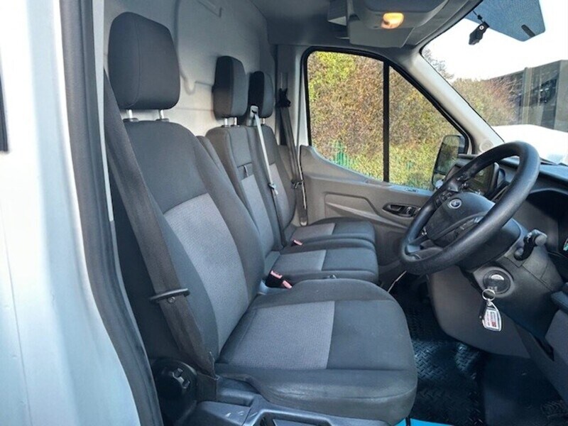 Used Ford Transit 2023 for sale - 76896602: Photo 10
