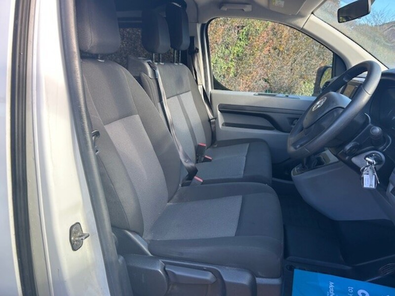 Used Vauxhall Vivaro 2021 for sale - 77917309: Photo 12