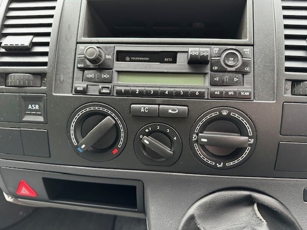 Used Volkswagen Transporter 2005 for sale - 76206680: Photo 12