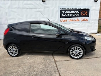 Used Ford Fiesta Van 2014 for sale - 79423341: Photo