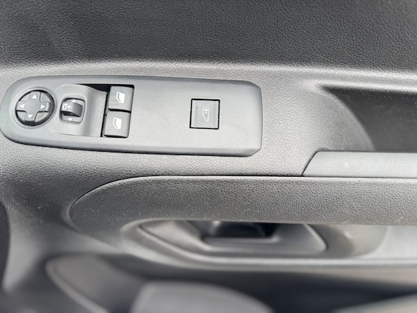 Used Vauxhall Combo 2023 for sale - 75432702: Photo 32