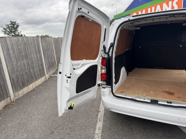 Used Vauxhall Combo 2023 for sale - 75432702: Photo 37
