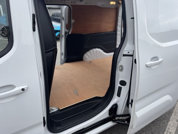 Used Vauxhall Combo 2023 for sale - 75432702: Photo 41