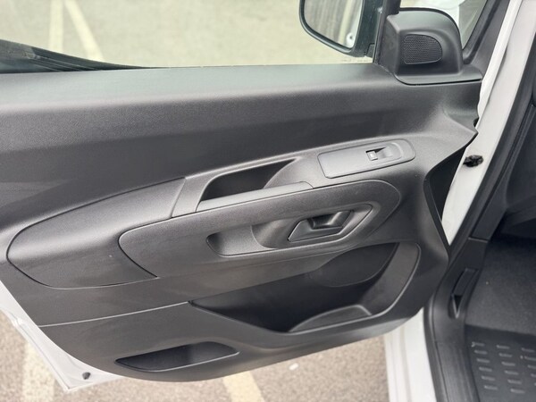 Used Vauxhall Combo 2023 for sale - 75432702: Photo 46