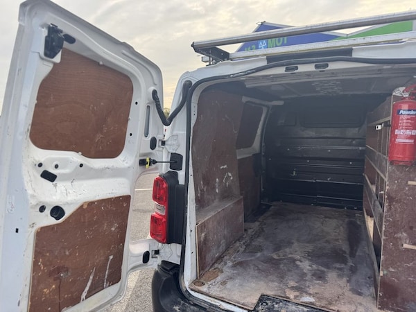 Used Peugeot Expert 2020 for sale - 75665972: Photo 34