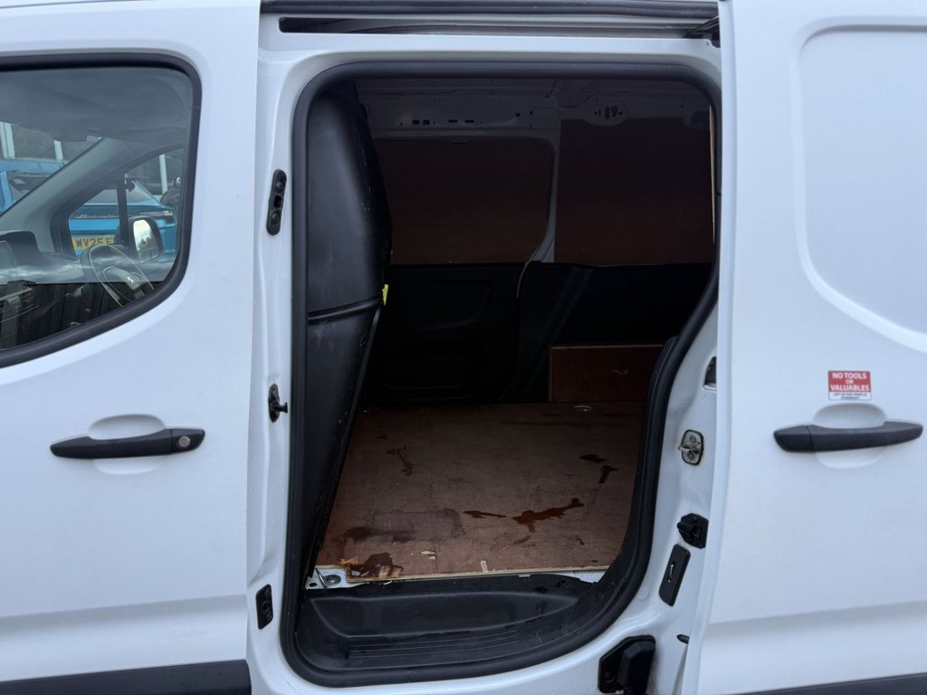 Used Peugeot Partner 2019 for sale - 76510189: Photo 12