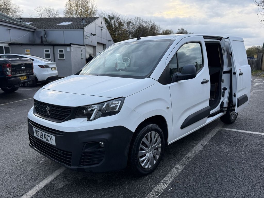 Used Peugeot Partner 2019 for sale - 76510189: Photo 13