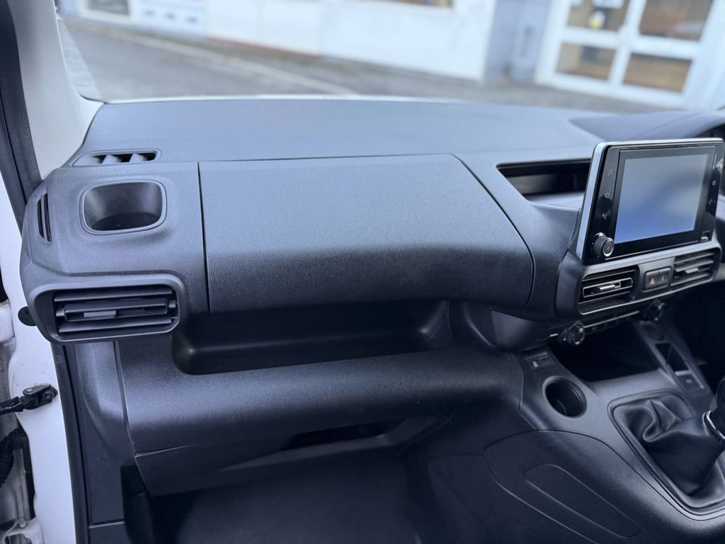 Used Peugeot Partner 2019 for sale - 76510189: Photo 21