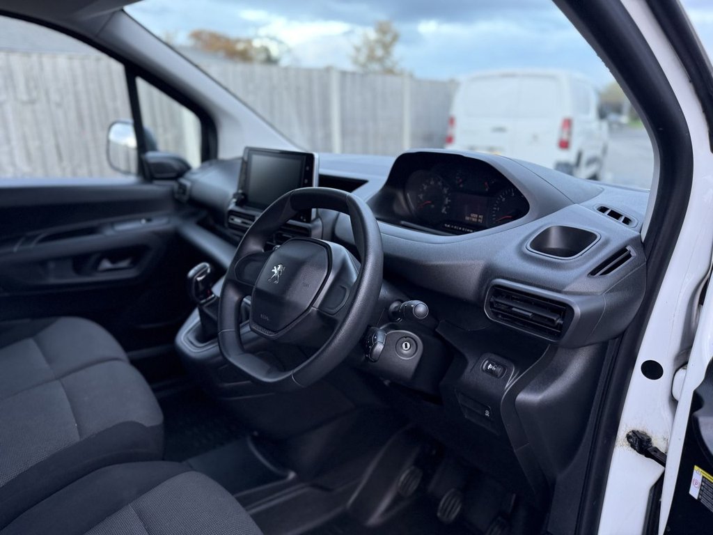 Used Peugeot Partner 2019 for sale - 76510189: Photo 23