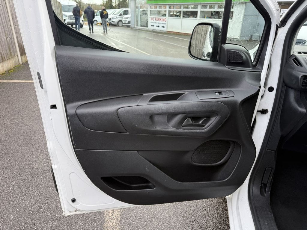 Used Vauxhall Combo 2021 for sale - 77394631: Photo 16
