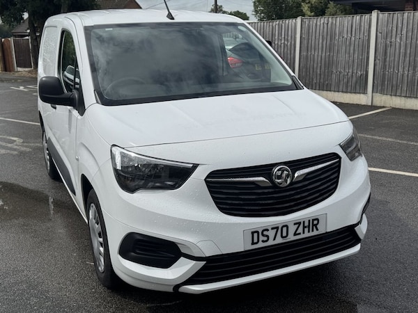 Used Vauxhall Combo 2020 for sale - 75335750: Photo 1
