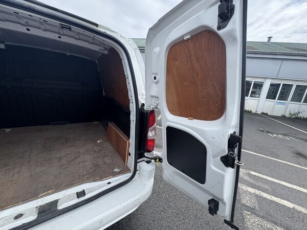 Used Vauxhall Combo 2020 for sale - 75335750: Photo 32