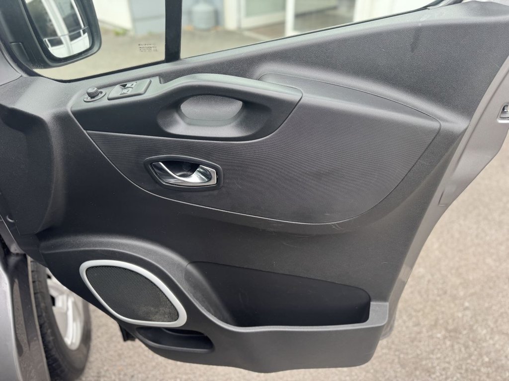 Used Vauxhall Vivaro 2019 for sale - 76223668: Photo 31