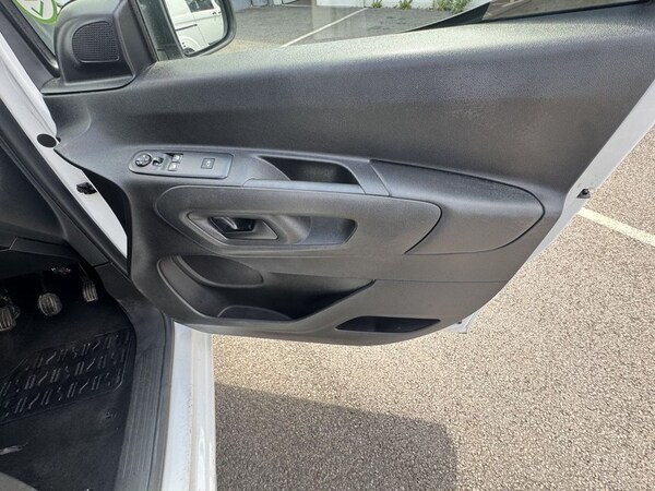 Used Vauxhall Combo 2020 for sale - 75275444: Photo 24