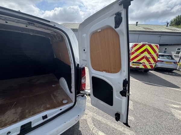 Used Vauxhall Combo 2020 for sale - 75275444: Photo 38