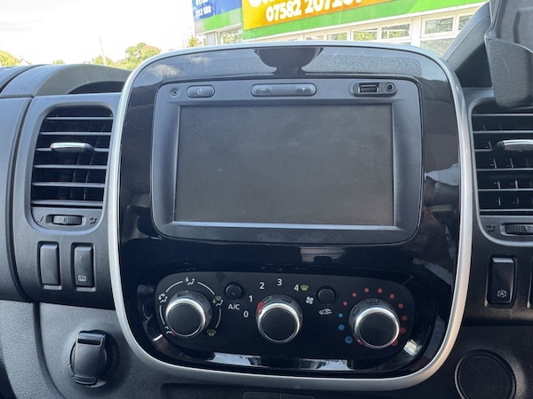 Used Renault Trafic 2019 for sale - 75286869: Photo 29