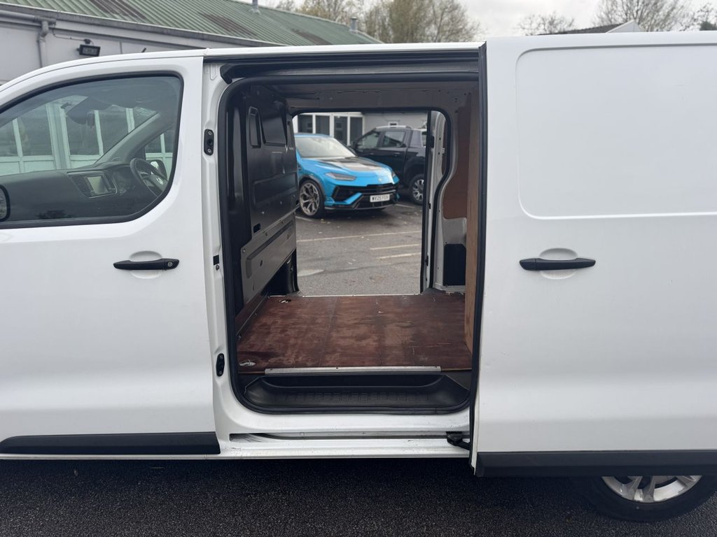 Used Vauxhall Vivaro 2020 for sale - 76520380: Photo 26