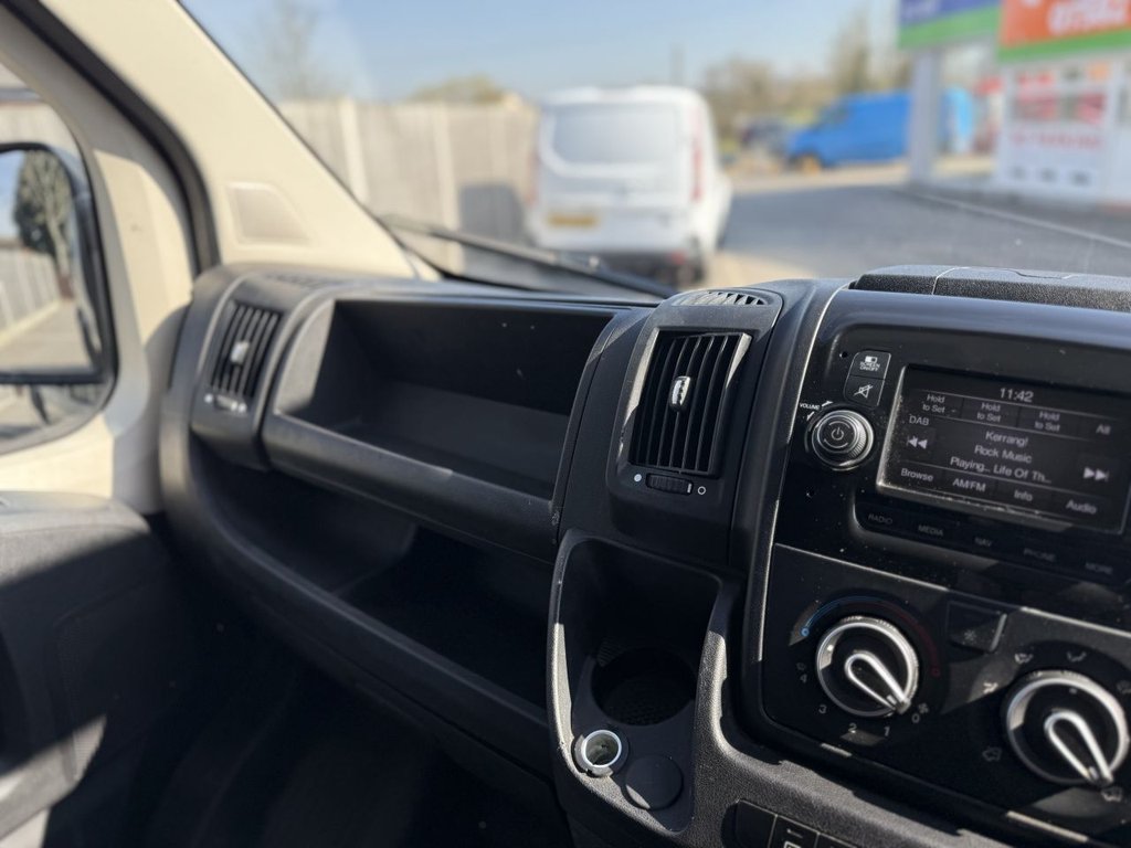 Vehicle 33