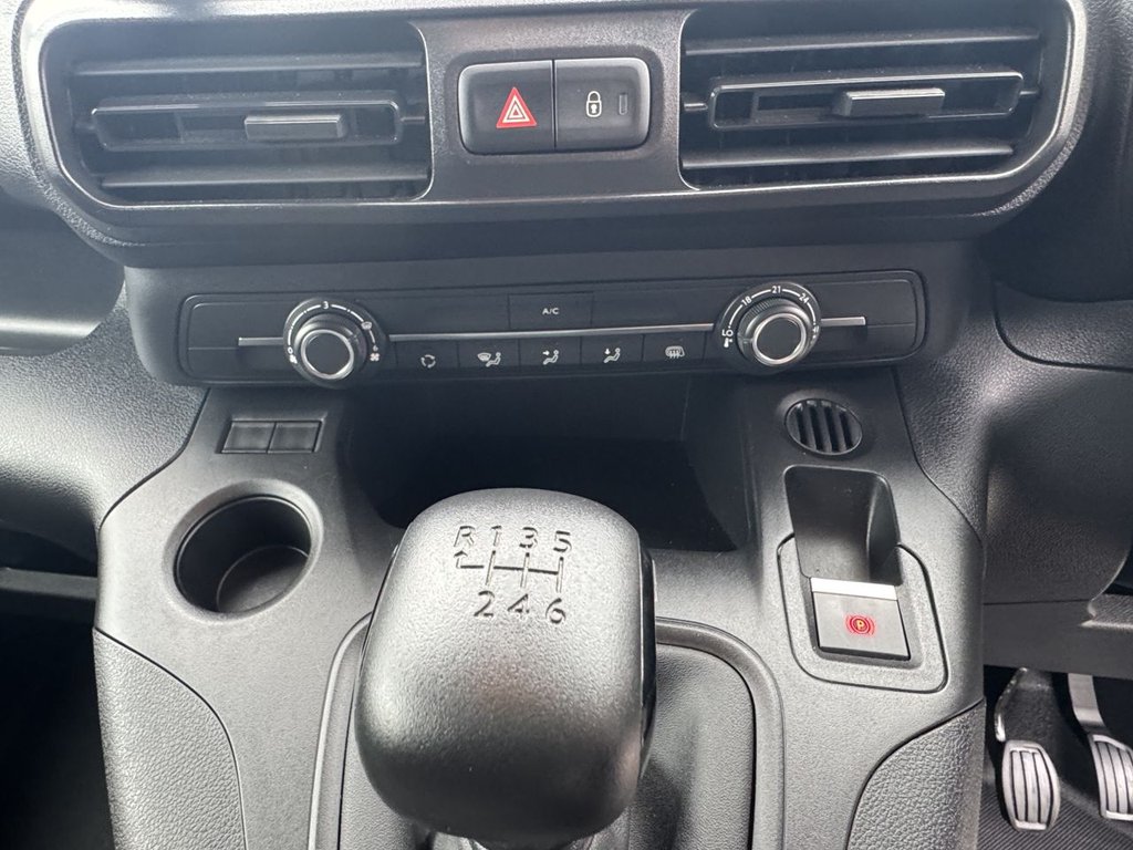 Vehicle 33